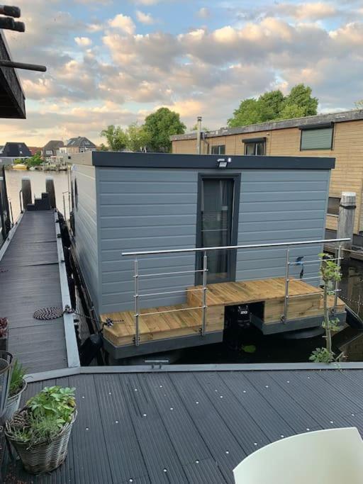 Apartamento Unique New Houseboat Moored 4 Zwartsluis Exterior foto